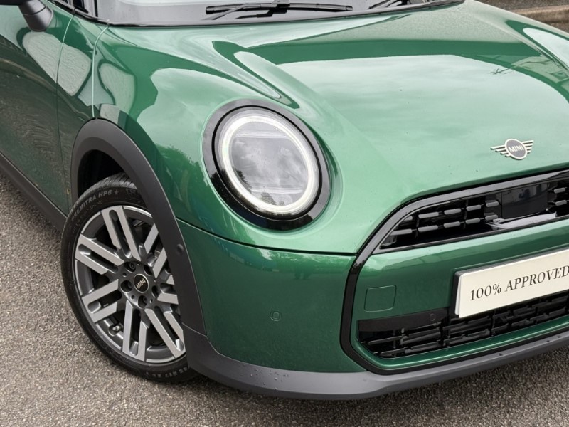 2026 (75) MINI COOPER 1.5 C Classic 5dr Auto 5659465