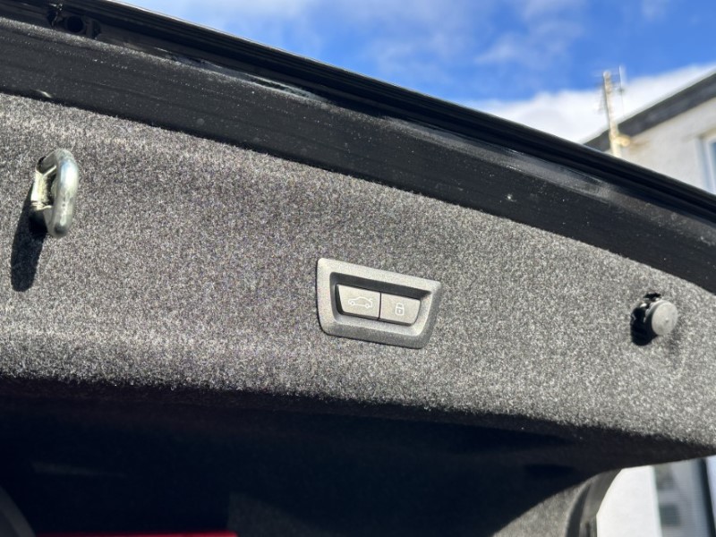 2025 (25) BMW 3 SERIES 320i M Sport 4dr Step Auto 5006263