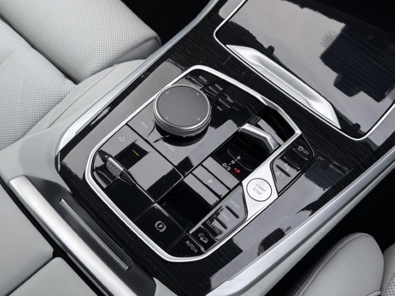 2023 (23) BMW X5 xDrive50e M Sport 5dr Auto 5040268