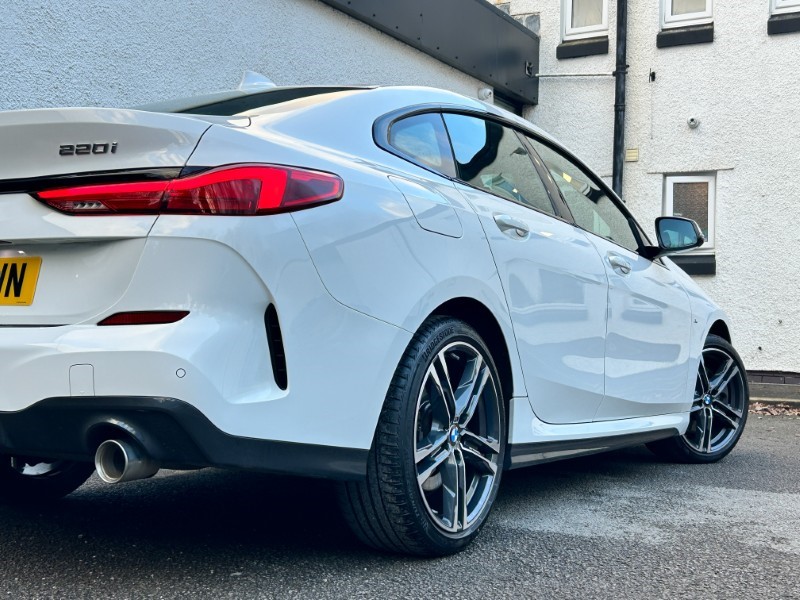 2024 (73) BMW 2 SERIES 220i M Sport 4dr Step Auto 5011414