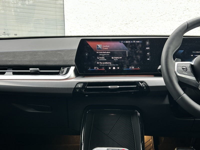 2025 (75) BMW iX2 150kW eDrive20 M Sport 65kWh 5dr Auto 4997700