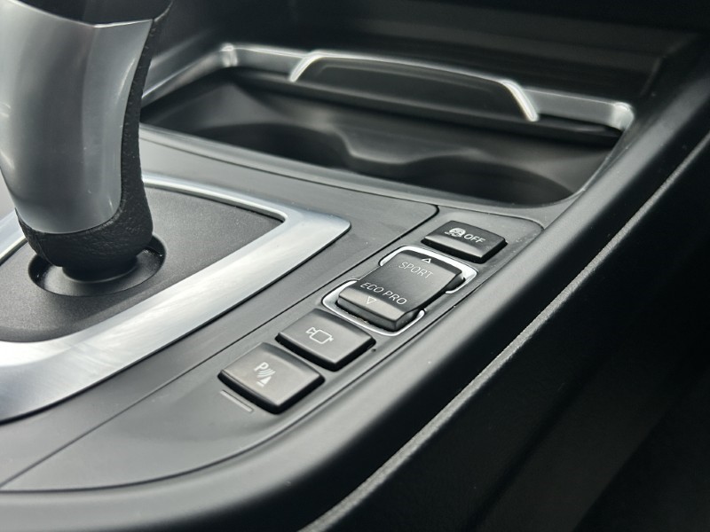 2018 (18) BMW 3 SERIES 320d SE 5dr Step Auto 5016746