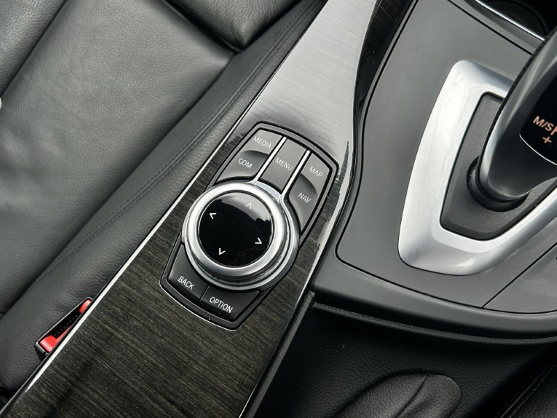 2018 (18) BMW 3 SERIES 320d SE 5dr Step Auto 5016747