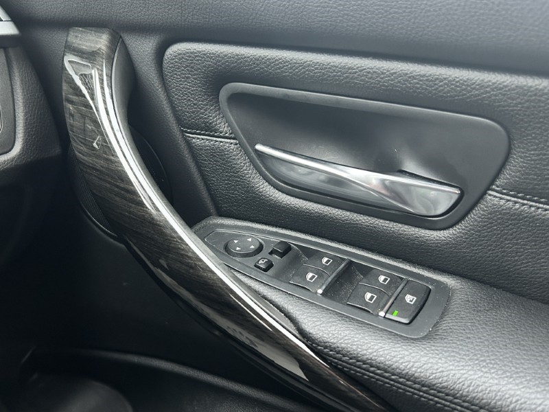 2018 (18) BMW 3 SERIES 320d SE 5dr Step Auto 5016759