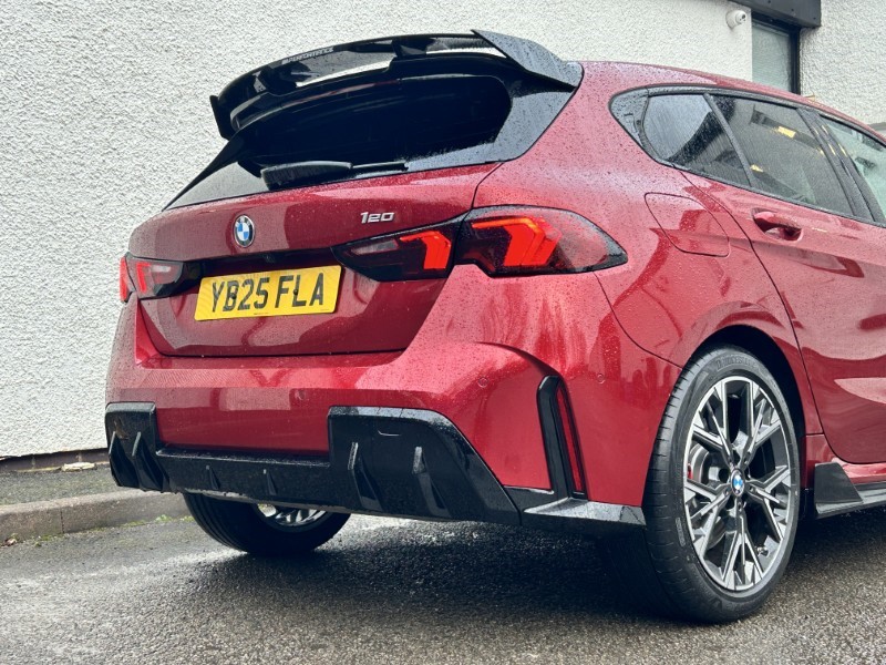 2025 (25) BMW 1 SERIES 120 M Sport 5dr Step Auto 5051875