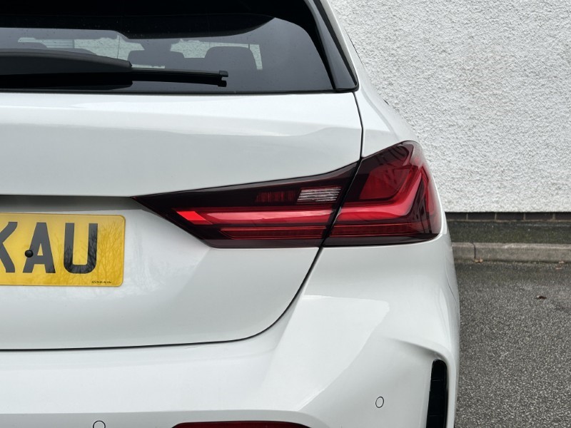 2022 (22) BMW 1 SERIES 118i [136] M Sport 5dr Step Auto [LCP] 5057018