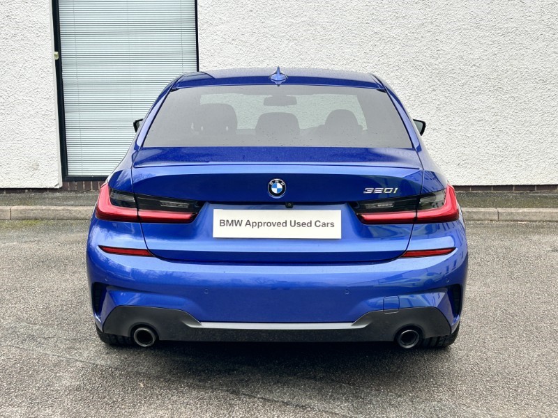 2019 (19) BMW 3 SERIES 320i M Sport 4dr Step Auto 5067809