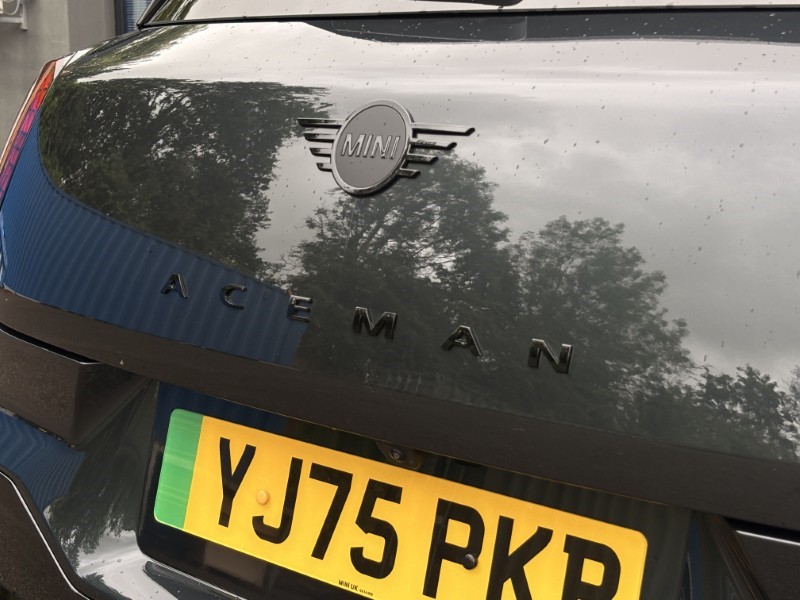 2026 (75) MINI ACEMAN 135kW E Sport 43kWh 5dr Auto 5658243