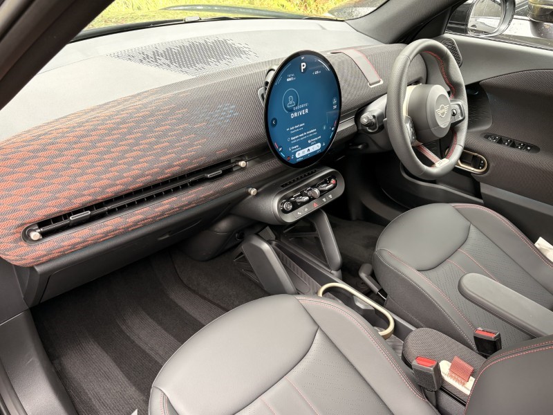 2026 (75) MINI ACEMAN 135kW E Sport 43kWh 5dr Auto 5658271
