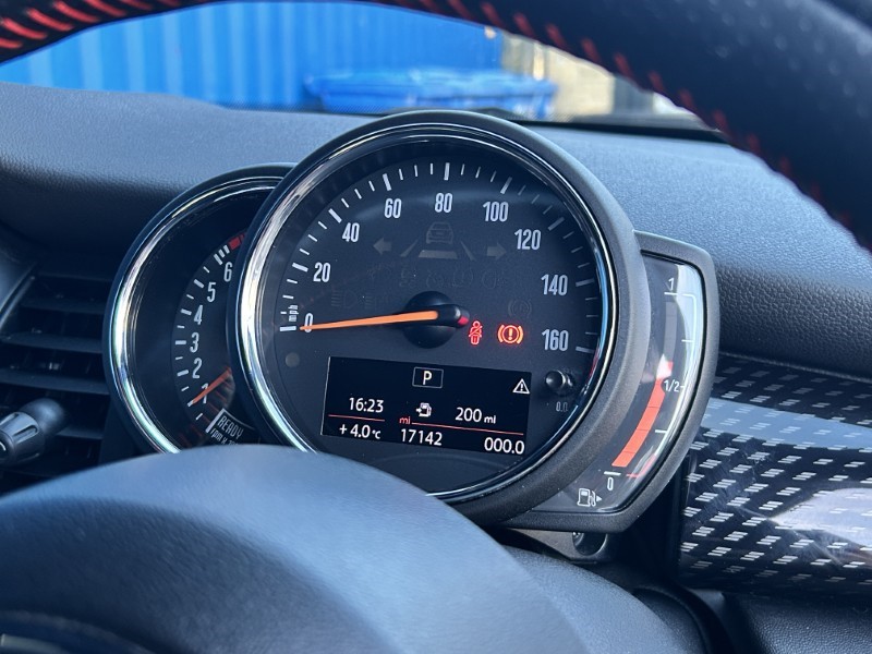 2019 (19) MINI HATCHBACK 2.0 Cooper S Sport II 3dr Auto 5062824