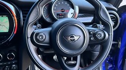 2019 (19) MINI HATCHBACK 2.0 Cooper S Sport II 3dr Auto 5062820