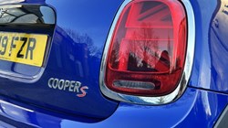 2019 (19) MINI HATCHBACK 2.0 Cooper S Sport II 3dr Auto 5062835
