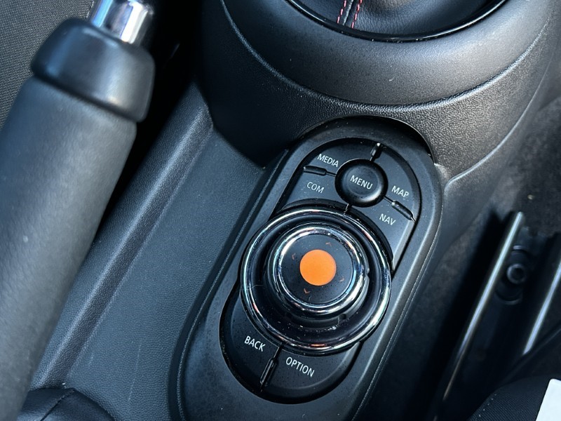 2019 (19) MINI HATCHBACK 2.0 Cooper S Sport II 3dr Auto 5062823