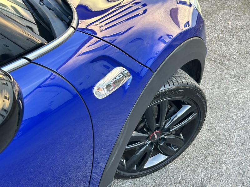 2019 (19) MINI HATCHBACK 2.0 Cooper S Sport II 3dr Auto 5062836