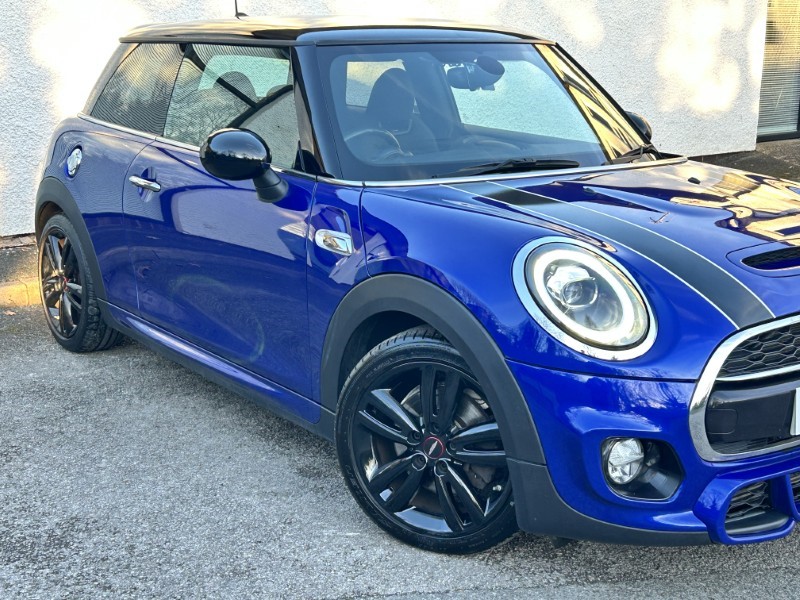 2019 (19) MINI HATCHBACK 2.0 Cooper S Sport II 3dr Auto 5062838