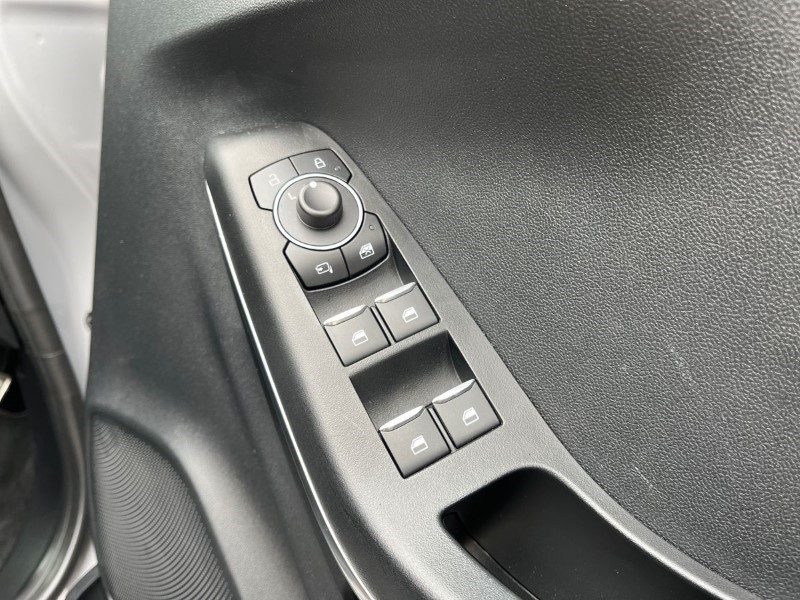 2023 (72) FORD PUMA 1.0 EcoBoost Hb mHEV 155 ST-Line X Gold Ed 5dr DCT 3415175