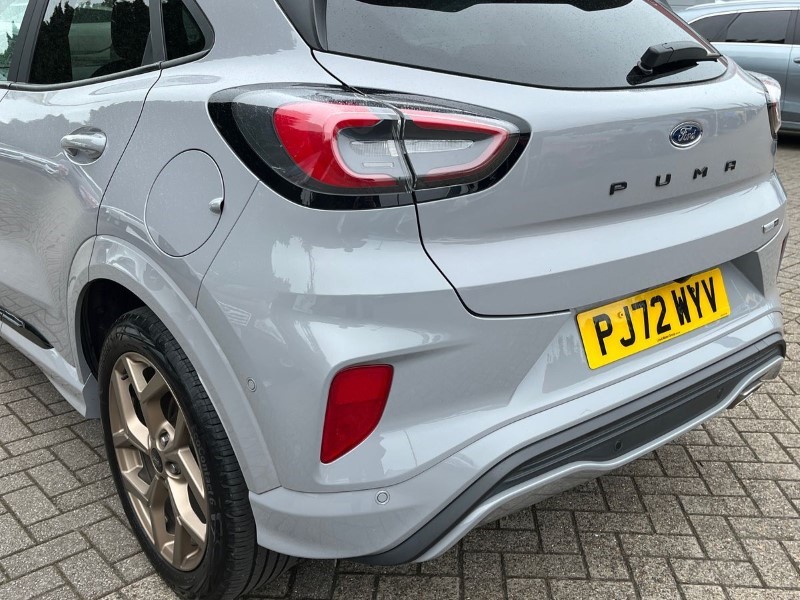 2023 (72) FORD PUMA 1.0 EcoBoost Hb mHEV 155 ST-Line X Gold Ed 5dr DCT 3415204