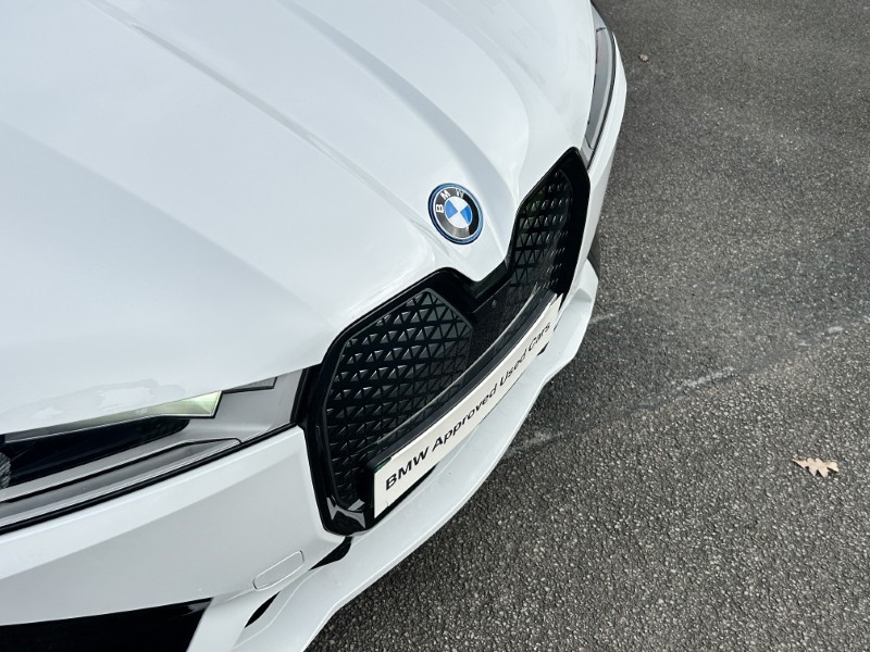 2022 (72) BMW iX 240kW xDrive40 M Sport Edition 76.6kWh 5dr Auto 5065952