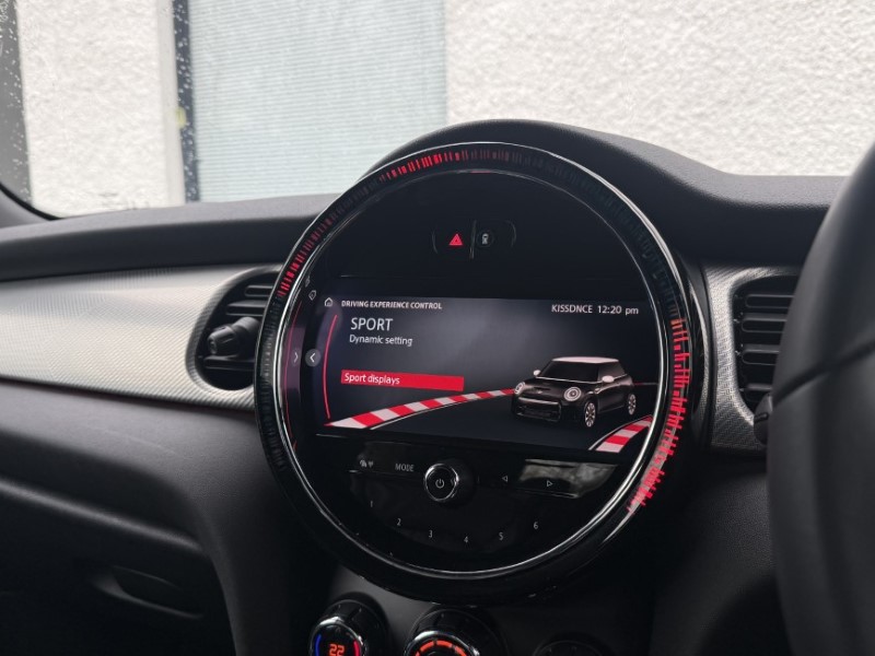 2023 (73) MINI HATCHBACK 1.5 Cooper Exclusive Premium 3dr Auto 5055303