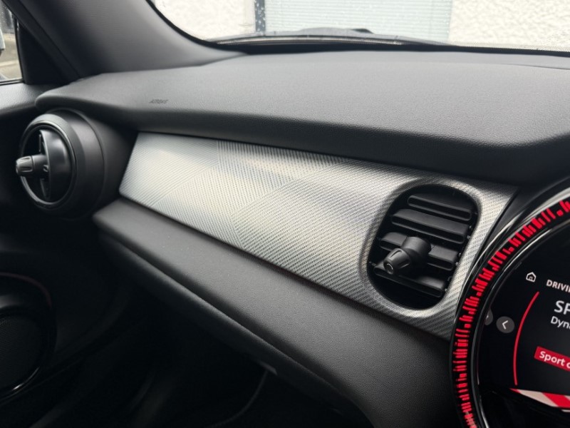 2023 (73) MINI HATCHBACK 1.5 Cooper Exclusive Premium 3dr Auto 5055304