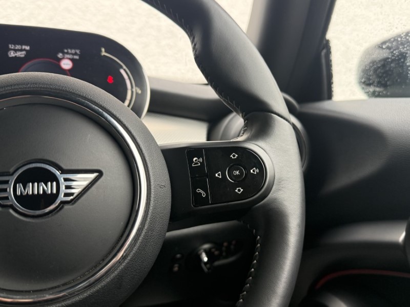 2023 (73) MINI HATCHBACK 1.5 Cooper Exclusive Premium 3dr Auto 5055311