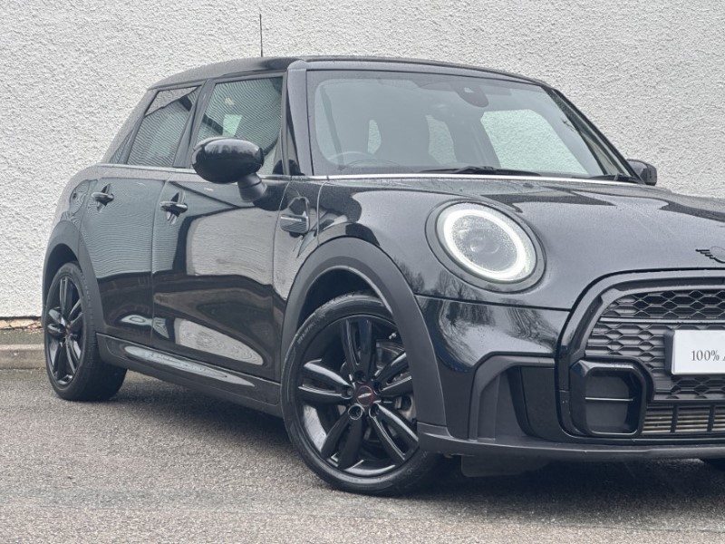 2023 (73) MINI HATCHBACK 1.5 Cooper Sport Premium 3dr Auto 5054995