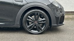 2023 (73) MINI HATCHBACK 1.5 Cooper Sport Premium 3dr Auto 5054991