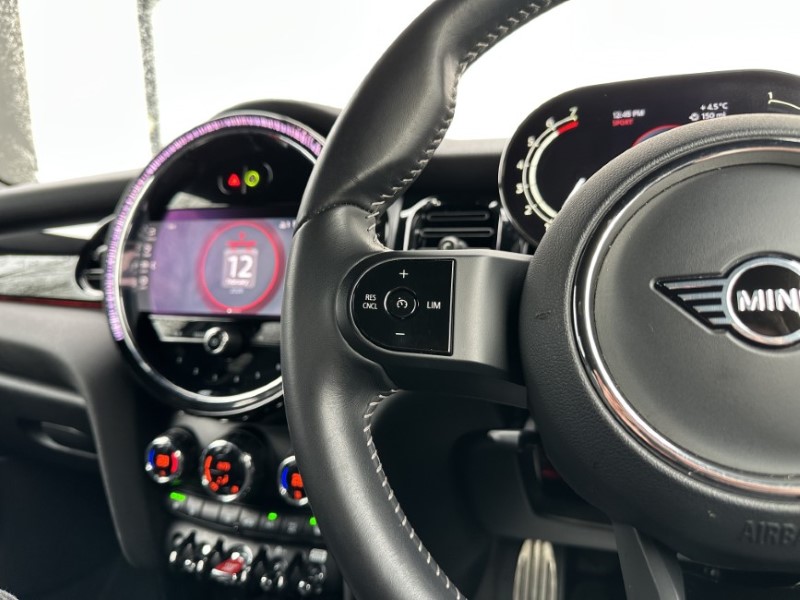 2023 (73) MINI HATCHBACK 1.5 Cooper Sport Premium 3dr Auto 5054984