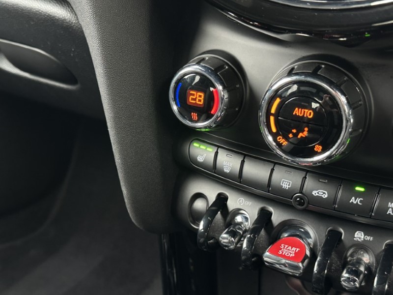 2023 (73) MINI HATCHBACK 1.5 Cooper Sport Premium 3dr Auto 5054980