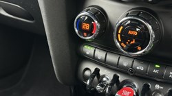 2023 (73) MINI HATCHBACK 1.5 Cooper Sport Premium 3dr Auto 5054980
