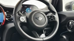 2023 (73) MINI HATCHBACK 1.5 Cooper Sport Premium 3dr Auto 5054971
