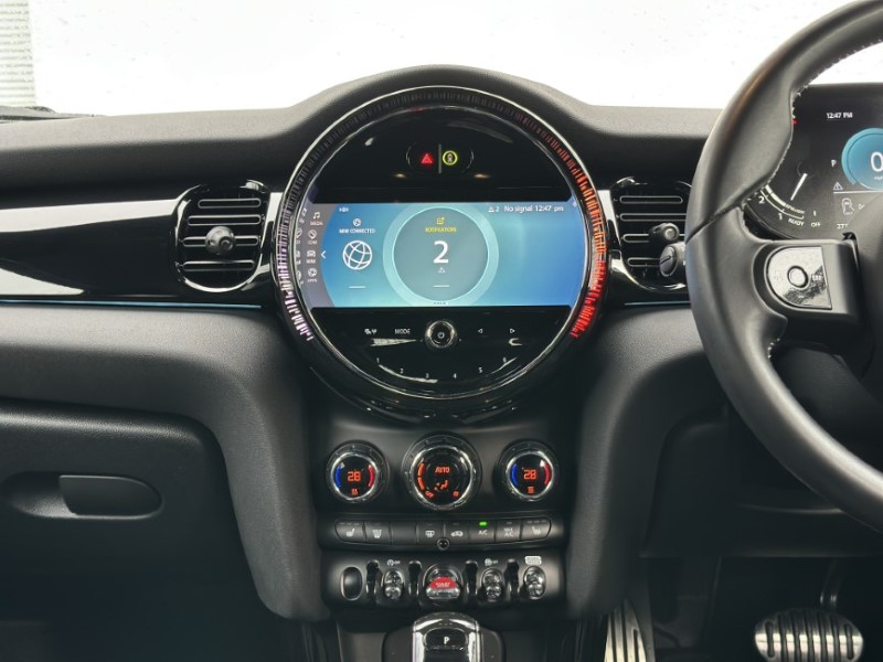 2023 (73) MINI HATCHBACK 1.5 Cooper Sport Premium 3dr Auto 5054972