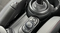 2023 (73) MINI HATCHBACK 1.5 Cooper Sport Premium 3dr Auto 5054983