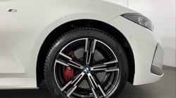 2025 (25) BMW 3 SERIES 330e 22.3 kWh M Sport 4dr Step Auto 5050841