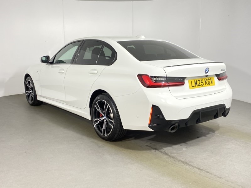 2025 (25) BMW 3 SERIES 330e 22.3 kWh M Sport 4dr Step Auto