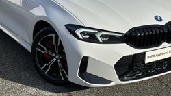 2025 (25) BMW 3 SERIES 330e 22.3 kWh M Sport 4dr Step Auto 5075139