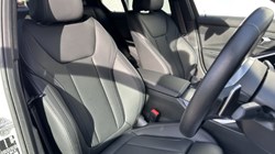 2025 (25) BMW 3 SERIES 330e 22.3 kWh M Sport 4dr Step Auto 5075133