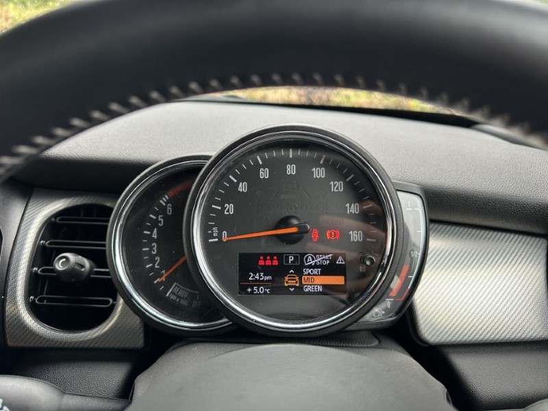 2022 (72) MINI HATCHBACK 1.5 Cooper Exclusive 5dr Auto 5057348