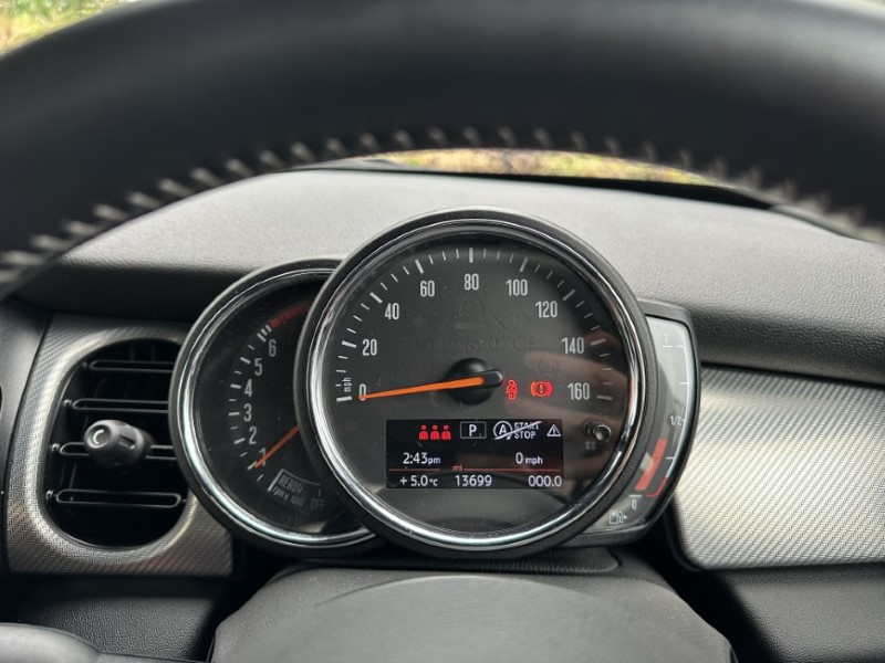 2022 (72) MINI HATCHBACK 1.5 Cooper Exclusive 5dr Auto 5057347