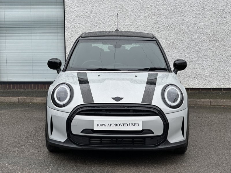 2022 (72) MINI HATCHBACK 1.5 Cooper Exclusive 5dr Auto 5057335