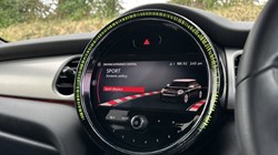 2022 (72) MINI HATCHBACK 1.5 Cooper Exclusive 5dr Auto 5057339