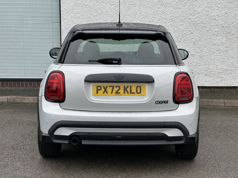 2022 (72) MINI HATCHBACK 1.5 Cooper Exclusive 5dr Auto 5057321