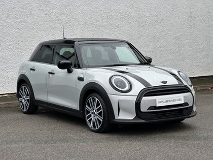 2022 (72) MINI HATCHBACK 1.5 Cooper Exclusive 5dr Auto