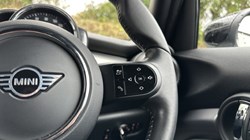2022 (72) MINI HATCHBACK 1.5 Cooper Exclusive 5dr Auto 5057346
