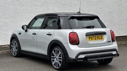 2022 (72) MINI HATCHBACK 1.5 Cooper Exclusive 5dr Auto 5057320