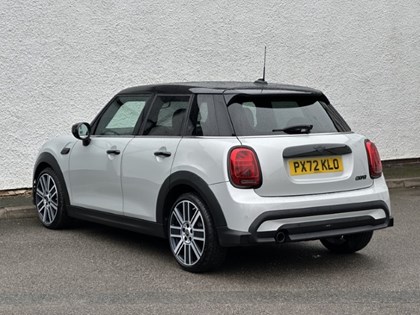 2022 (72) MINI HATCHBACK 1.5 Cooper Exclusive 5dr Auto