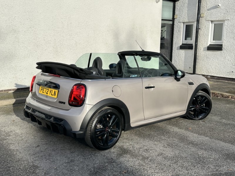 2022 (72) MINI CONVERTIBLE 1.5 Cooper Sport 2dr 5076194