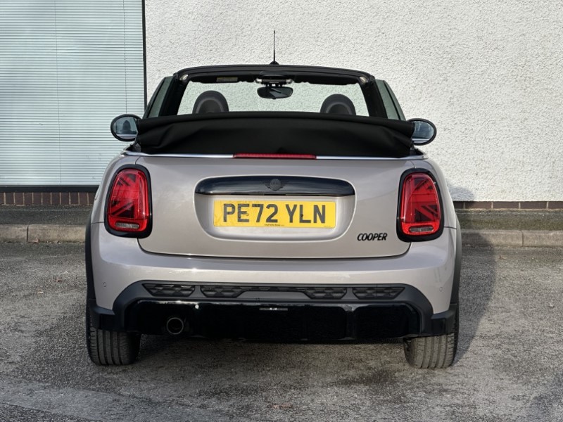 2022 (72) MINI CONVERTIBLE 1.5 Cooper Sport 2dr 5076181