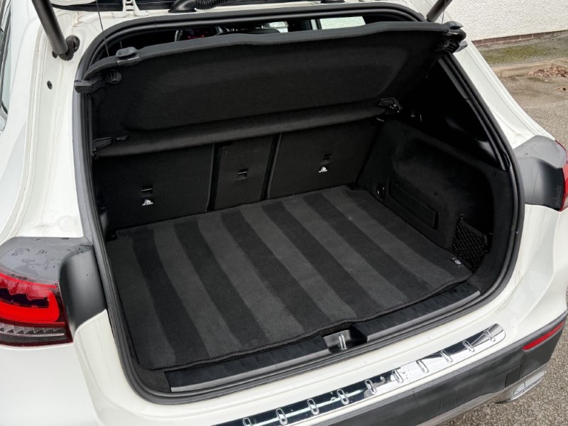 2021 (21) MERCEDES-BENZ GLA 200 Sport 5dr Auto 5068814