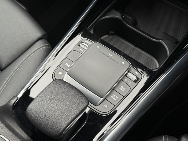 2021 (21) MERCEDES-BENZ GLA 200 Sport 5dr Auto 5068831